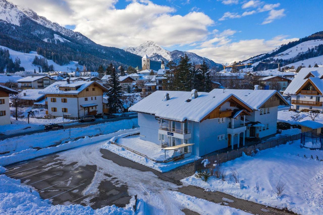 Appartments Lercher Irma San Candido Exteriér fotografie