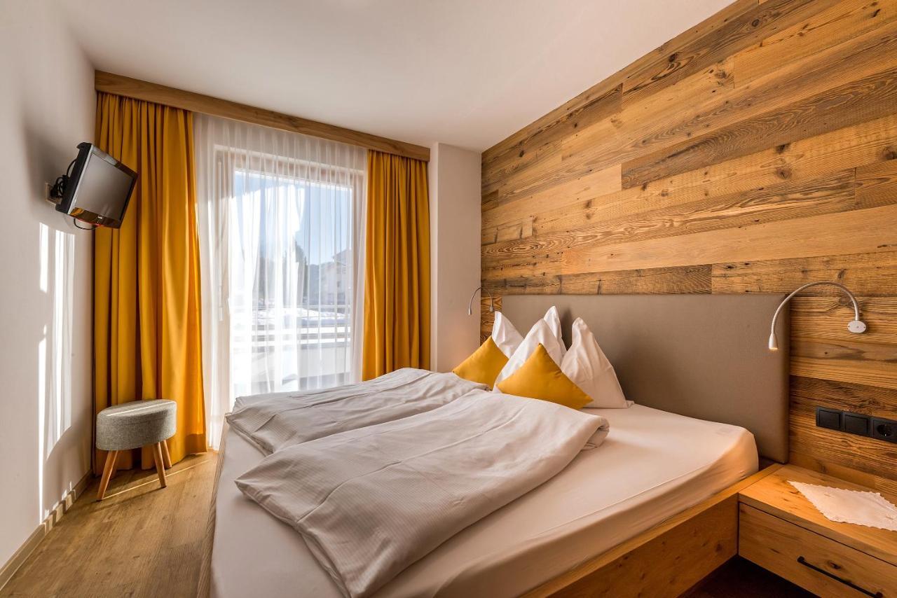 Appartments Lercher Irma San Candido Exteriér fotografie