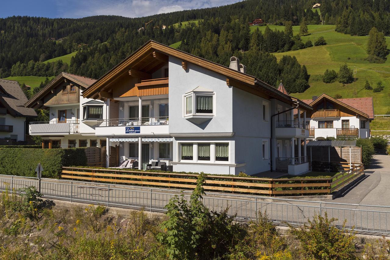 Appartments Lercher Irma San Candido Exteriér fotografie