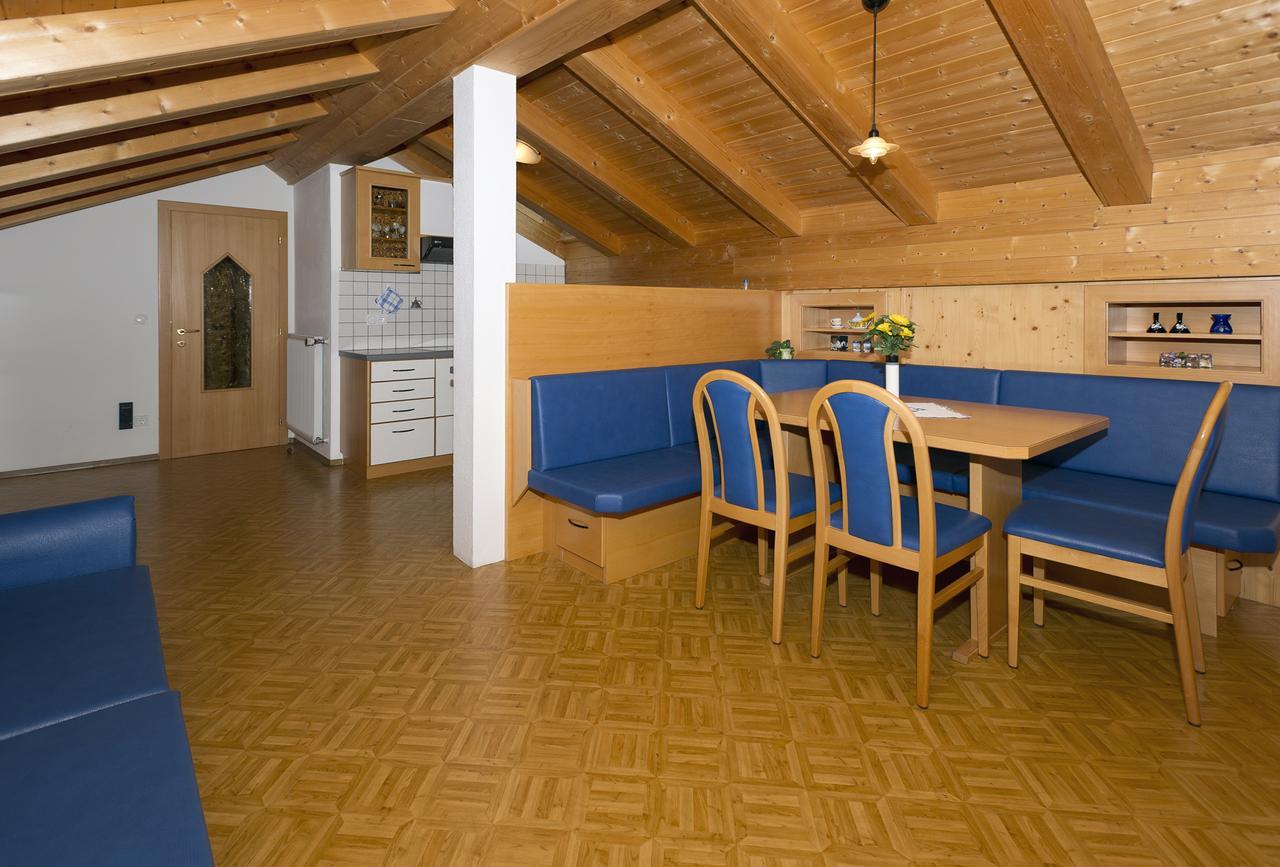 Appartments Lercher Irma San Candido Exteriér fotografie