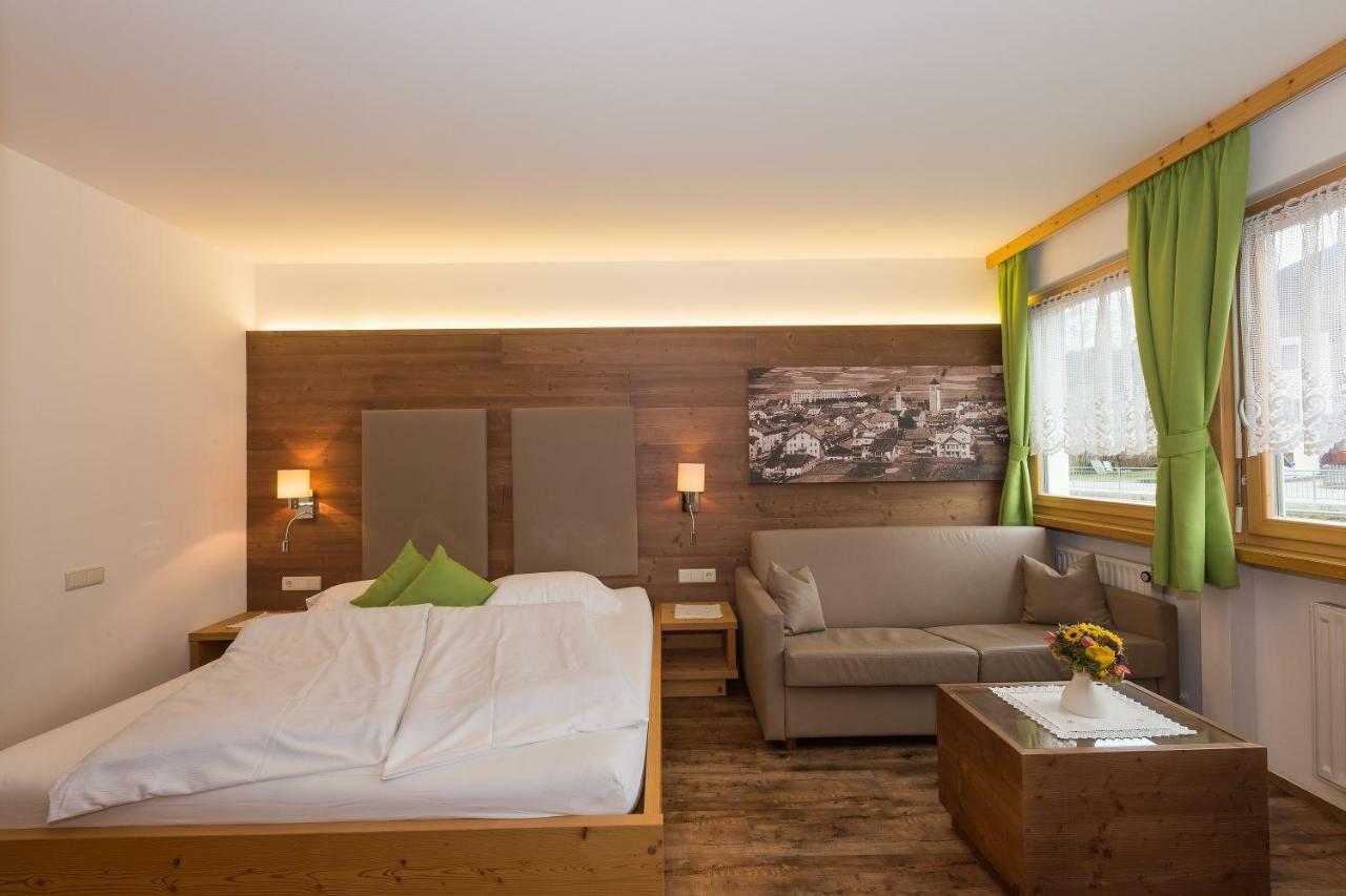 Appartments Lercher Irma San Candido Exteriér fotografie